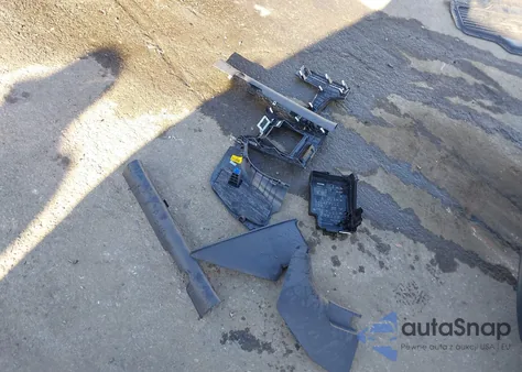 2020 Hyundai Ioniq Hybrid Sel z USA, uszkodzony, nr VIN KMHC85LC9LU235675